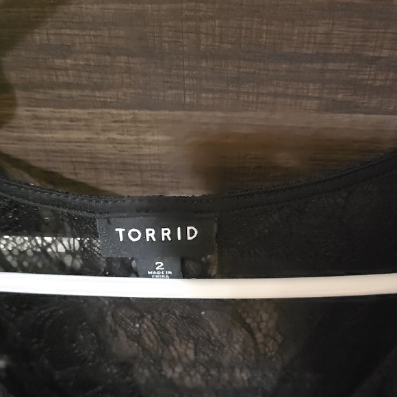 TORRID Black Lace Women's Top - Picture 2 of 3